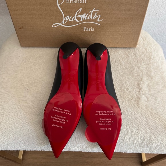 Christian Louboutin Apostrophe Pump 85 Black Heels✨ - Picture 6 of 10